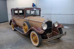 1928 REO Flying Cloud