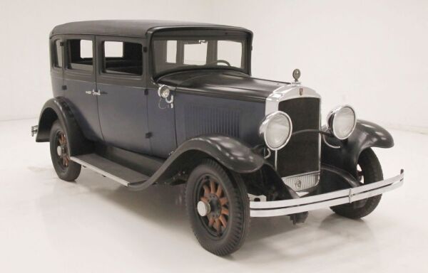 1931 REO Model 15 Flying Cloud Sedan