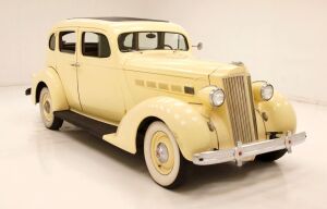 1936 Packard 120 Sedan