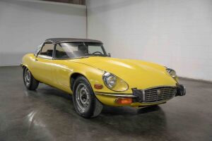 1972 Jaguar XJ12