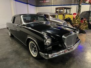1962 Studebaker GT Hawk