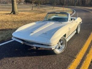 1966 Chevrolet Corvette Restomod