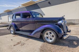 1935 Dodge 386