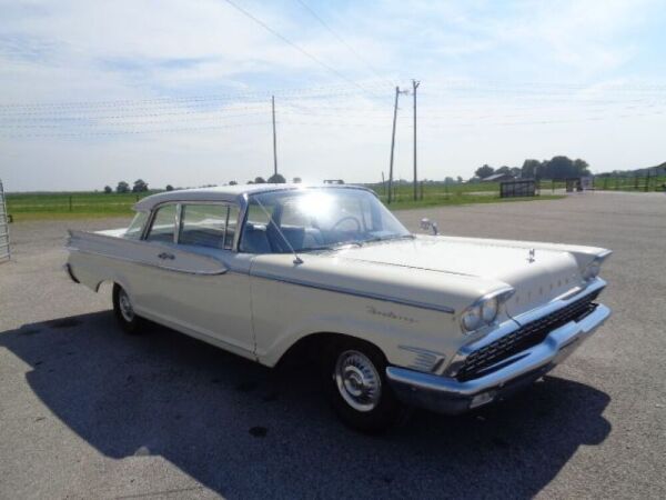 1959 Mercury Monterey