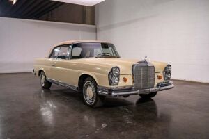 1967 Mercedes-Benz 280CE