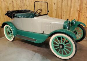 1917 Saxon Model B5R Roadster